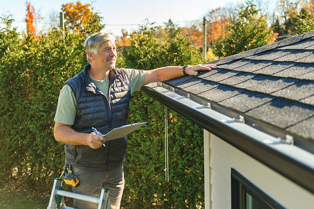 Professional Roofing technician working in North Washington, PA